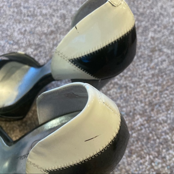 Black and white platform heels - Picture 7 of 9